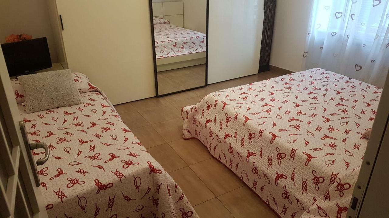 B&B Алассио Экстерьер фото